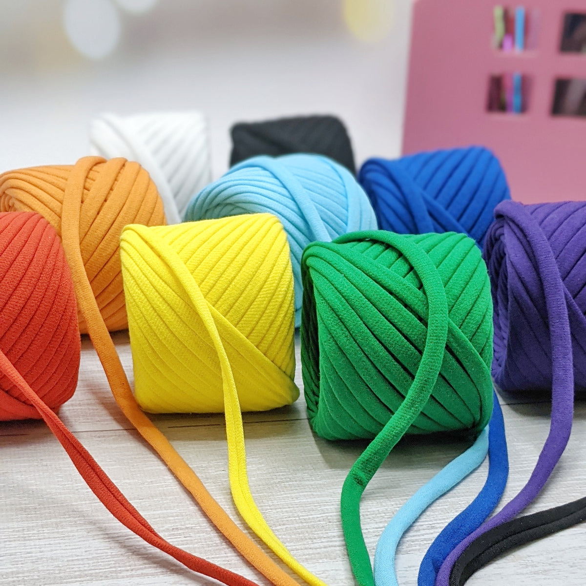 T-shirt yarn, Medium 7-9 mm, Green Island
