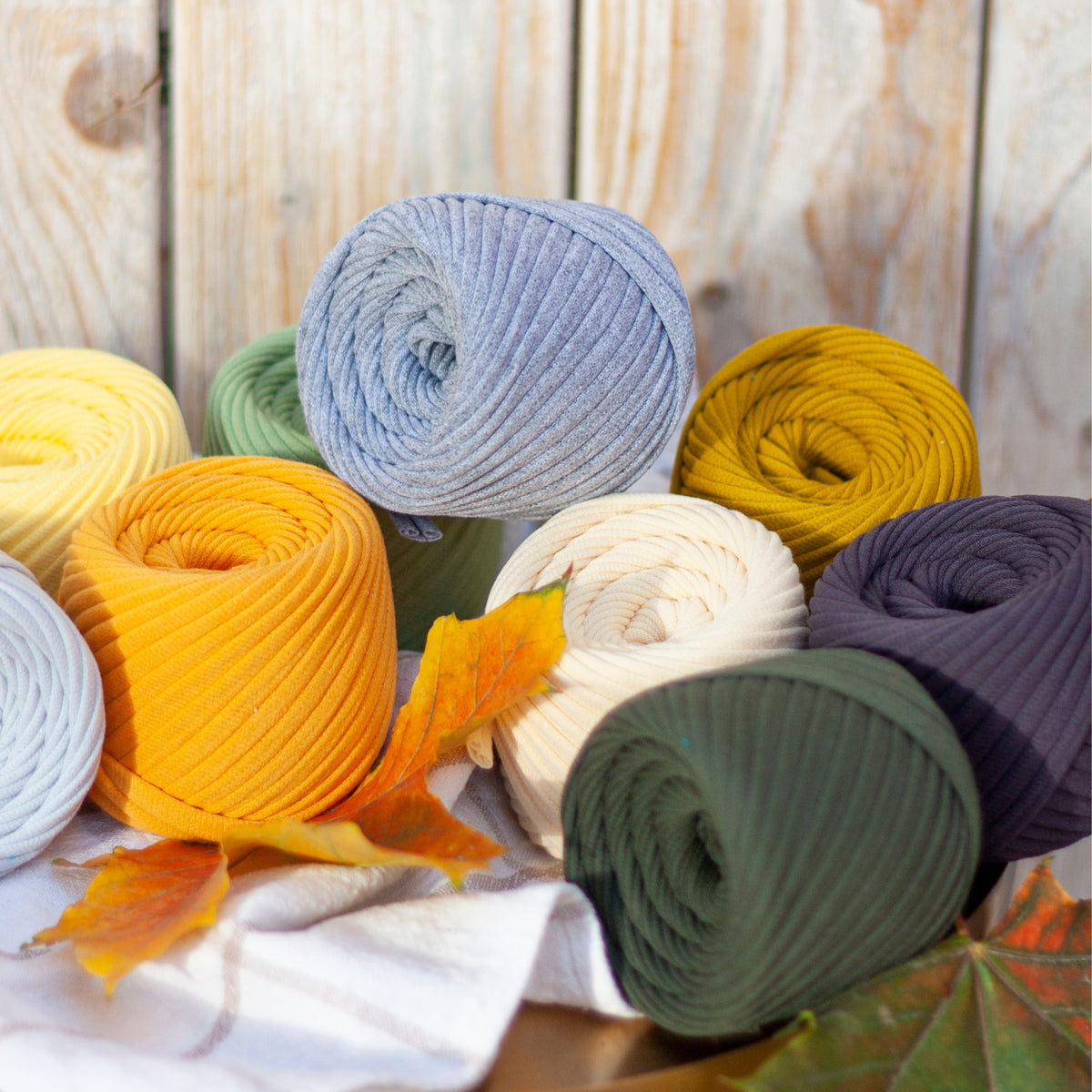 T-shirt yarn, Medium 7-9 mm, Gray Melange