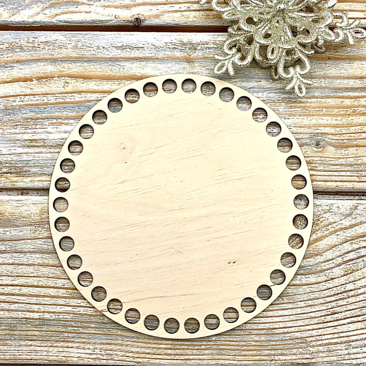 Round wooden bottom for basket in different sizes