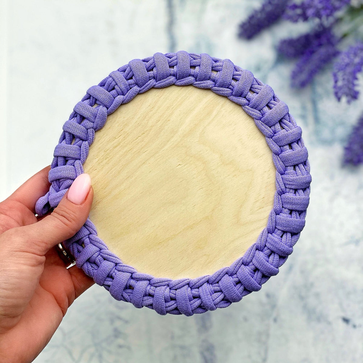 Round wooden bottom for basket in different sizes
