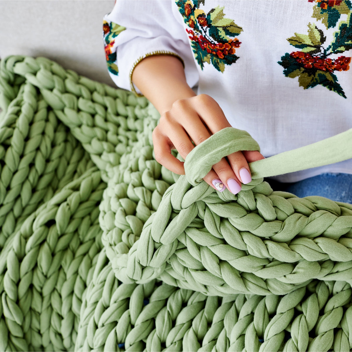 Super Thick T-Shirt Yarn 20–30 mm for Giant Crochet, Hand Knitting & Macrame – Chunky Cotton Tube Yarn – DIY Home Decor – Graphite