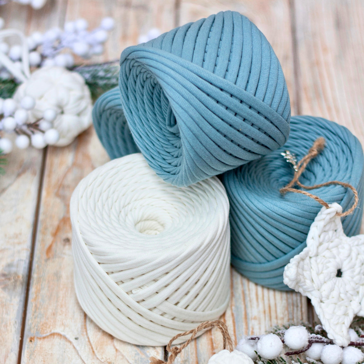 T-shirt yarn, Medium 7-9 mm, Smoky