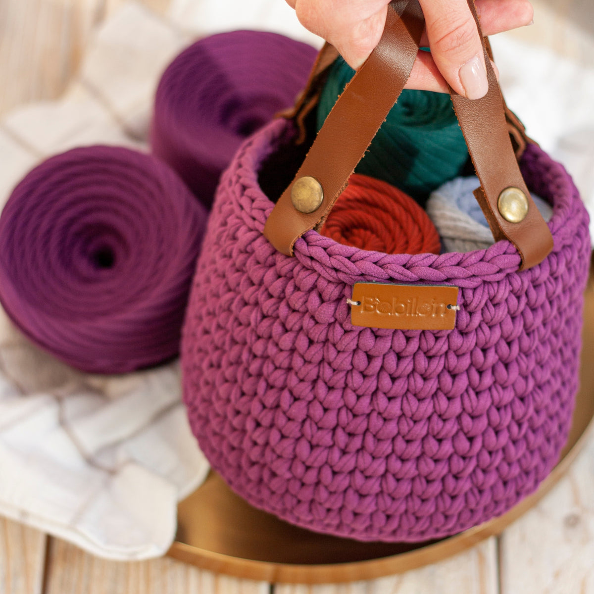 T-shirt yarn, Medium 7-9 mm, Plum Pie