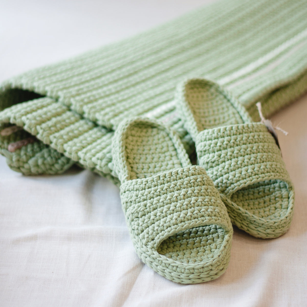 T-shirt yarn, Medium 7-9 mm, Olive