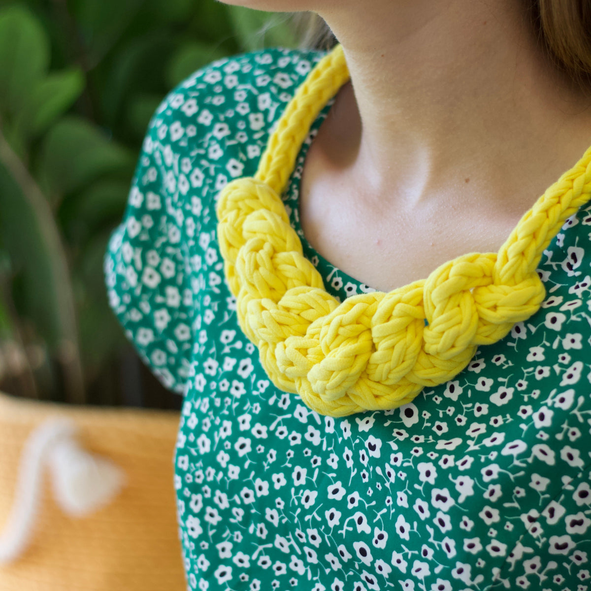 T-shirt yarn, Medium 7-9 mm, Yellow