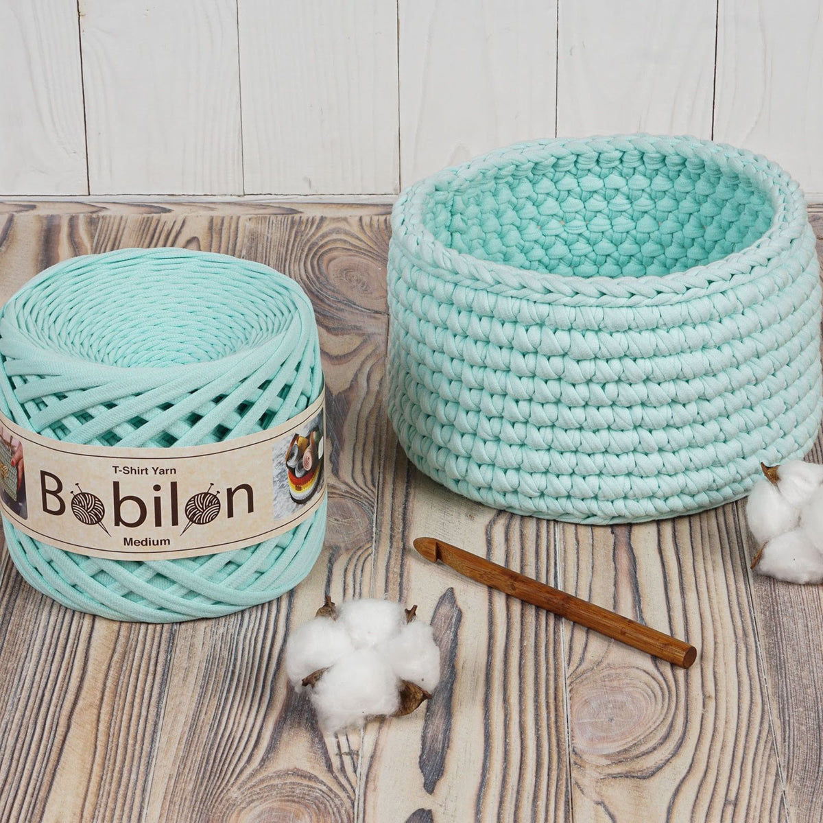 T-shirt yarn, Medium 7-9 mm, Mint