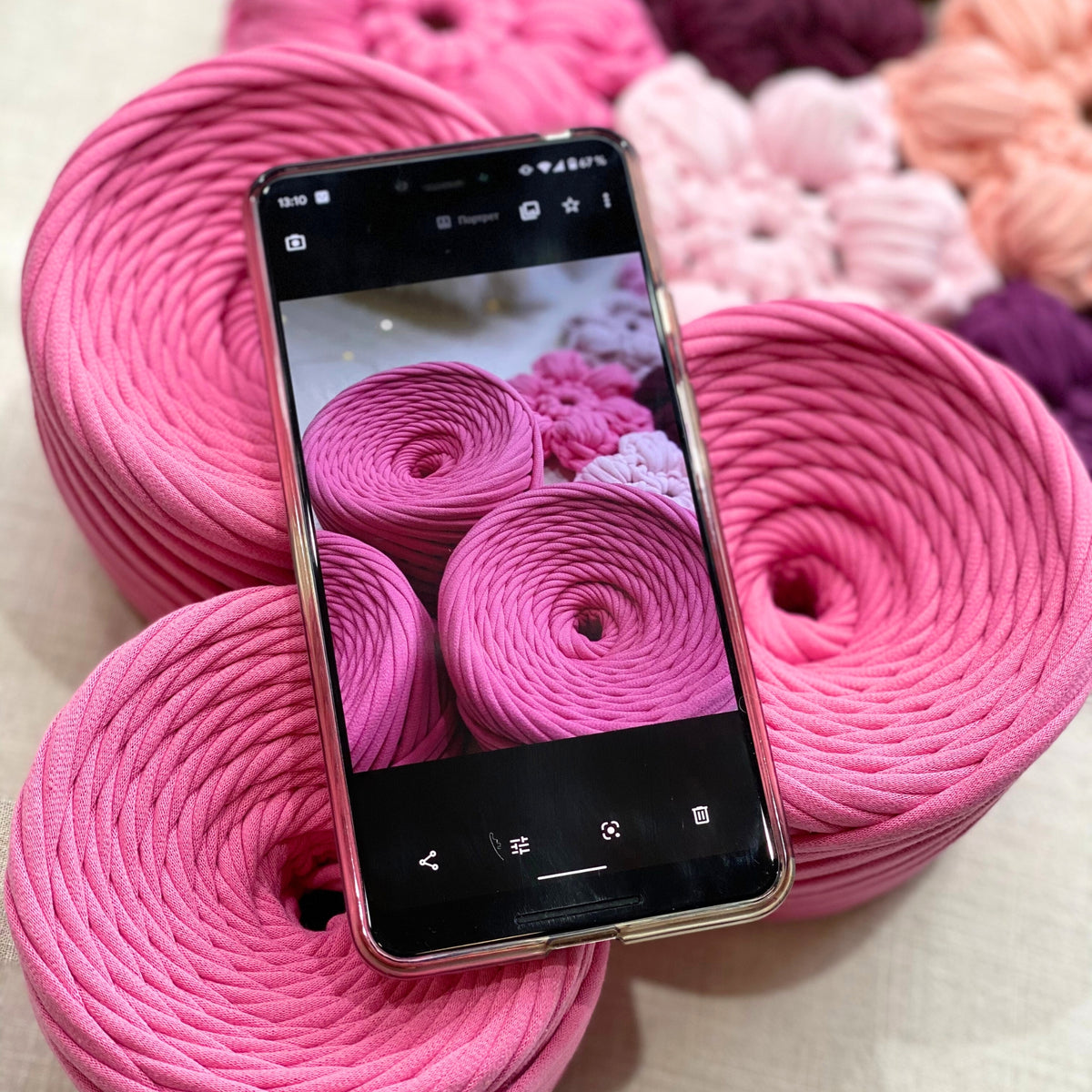 T-shirt yarn, Medium 7-9 mm, Flamingo