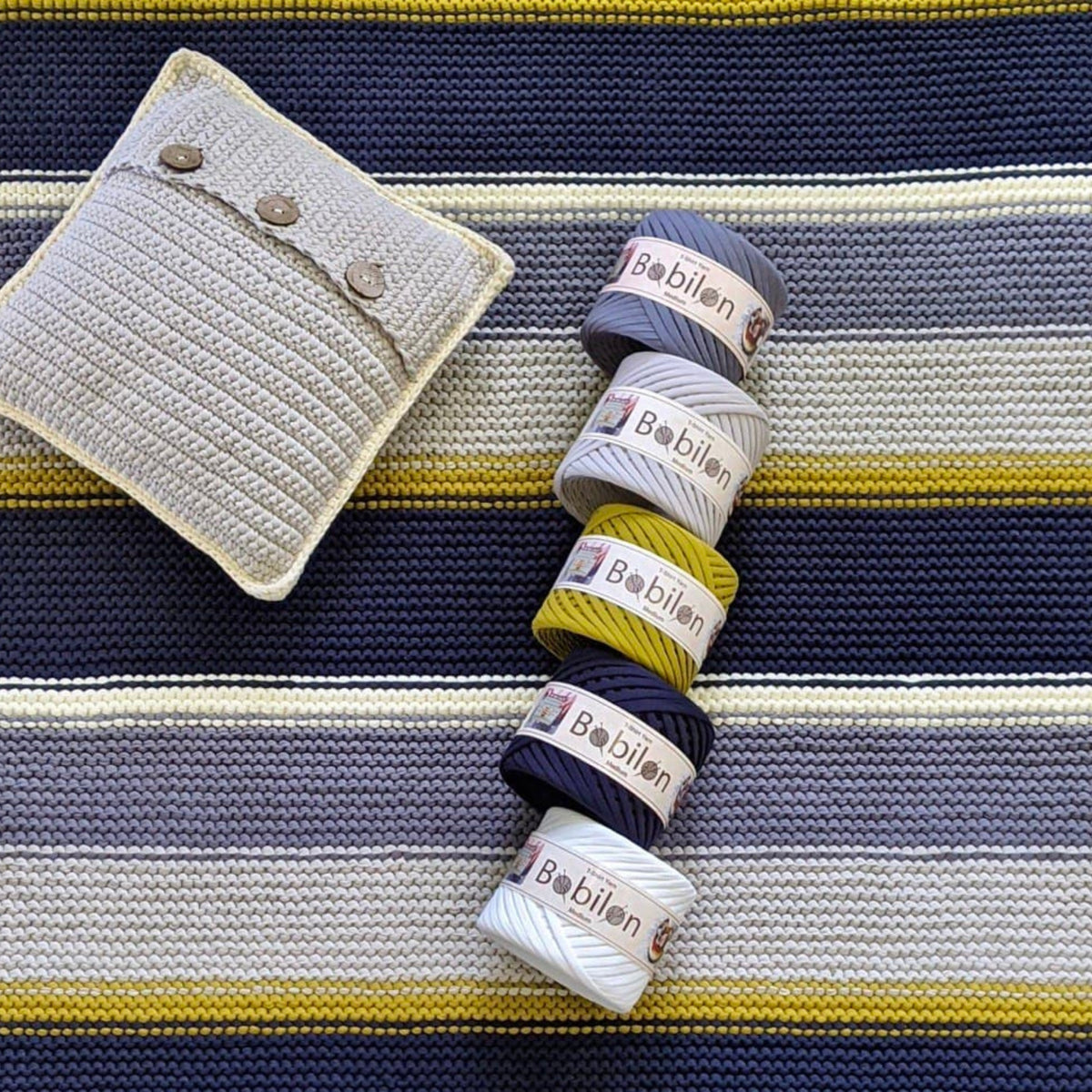 T-shirt yarn, Medium 7-9 mm, Stone