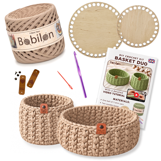 Crochet basket kit with 2 wooden bottoms, Caramel