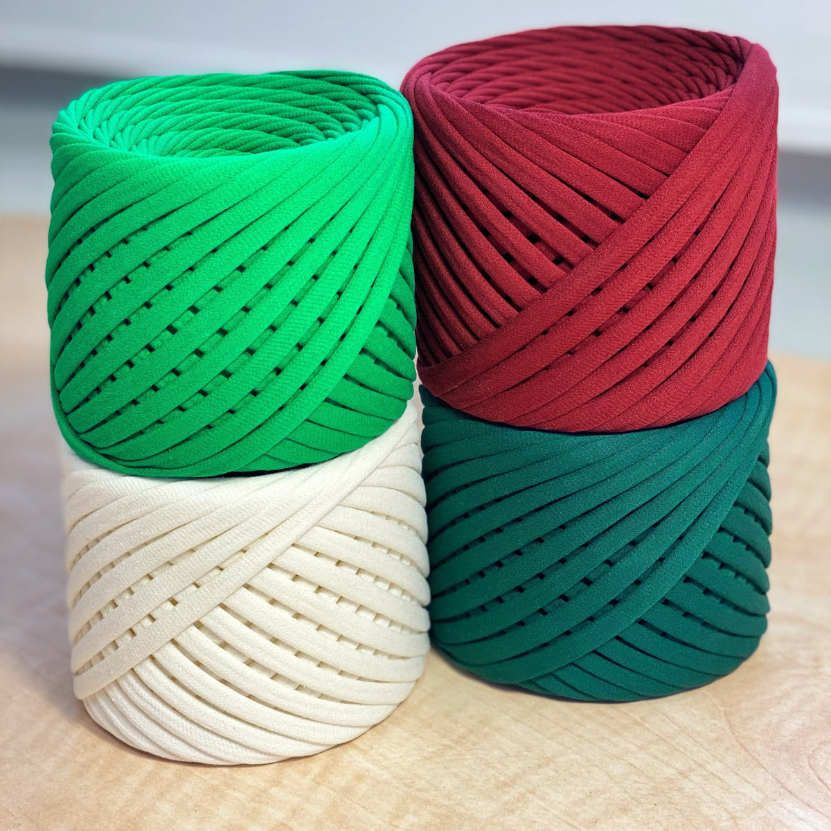 T-shirt yarn, Micro 3-5 mm, Burgundy