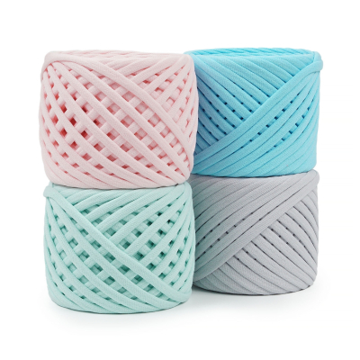 Sets of 4 T-shirt Yarn Balls "Venice"